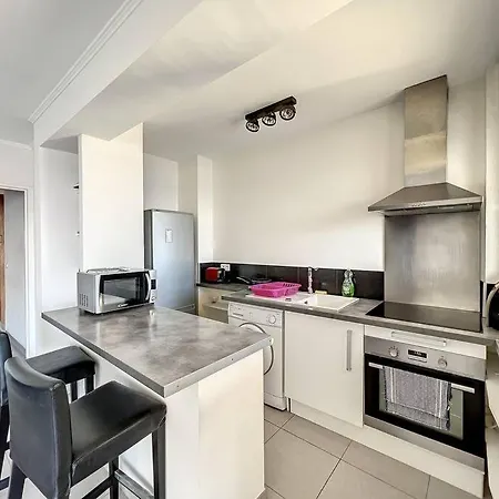 Studio Front De Mer Apartment Vallauris